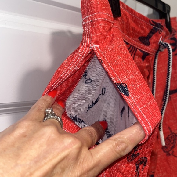 Johnnie-O Brisbane Malibu Red Swim Trunks board shorts Men’s M - Picture 9 of 12